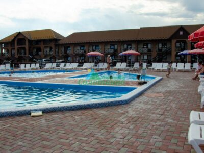 БІЛИЙ АІСТ база відпочинку в Солотвино