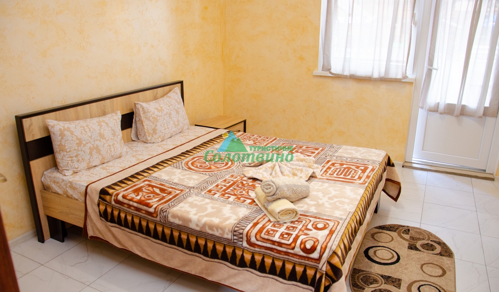 БІЛИЙ АІСТ база відпочинку в Солотвино