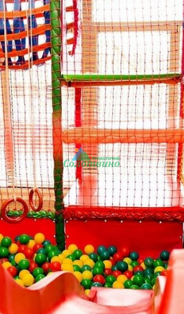 ФЕМЕЛІ ресторан в Солотвино