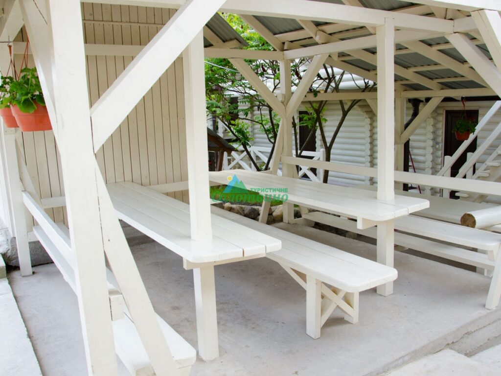 ЛУМІНІЦА база відпочинку Солотвино