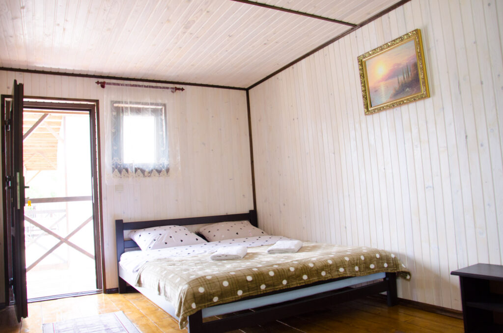 MIHAELA база відпочинку в Солотвино