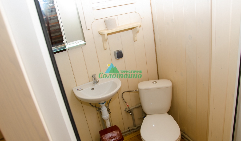 ЗОЛОТИЙ ПАВЛІН база відпочинку в Солотвино